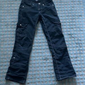 Kuhl Pants Women Size 2 REG Black Cargo Outdoors Roll Up Snap Vintage Patina Dye